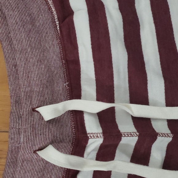 Old Navy Nautical Sweat Shorts Horizontal Stripe - Picture 2 of 5